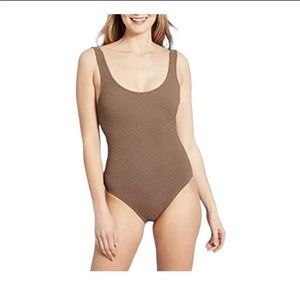 Kona Sol One Piece Textured Swimsuit